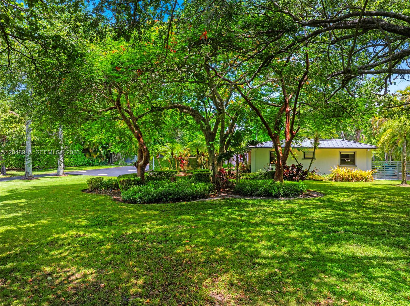 8735 Southwest 122nd Street Miami, FL 33176 - Photo 4 of 80