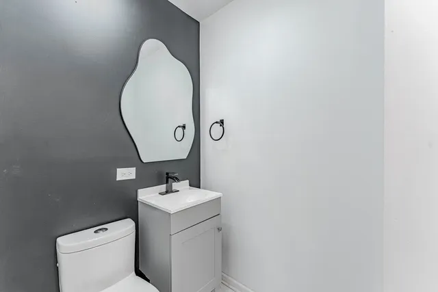 $309,900 | 1348 Hartford Street, Glendale Heights, IL 60139