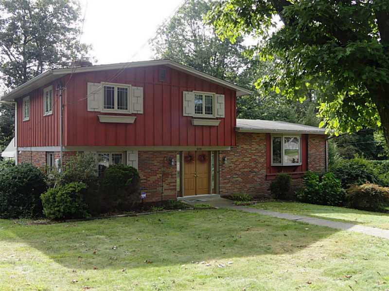 159 Ridgewood Road Pittsburgh, PA 15237 - Photo 1 of 25 Exterior Front.