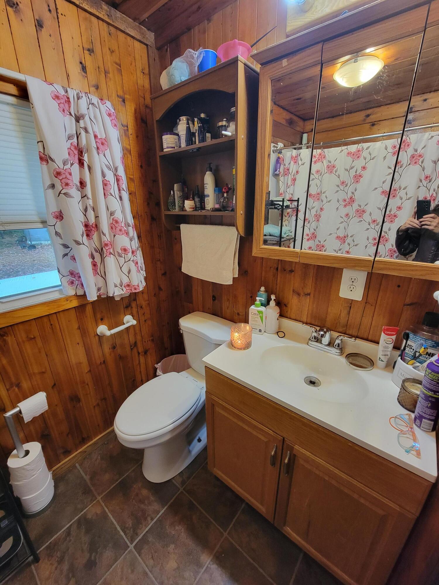3320 Maple Road Manistee, MI 49660 - Photo 5 of 7 pic5