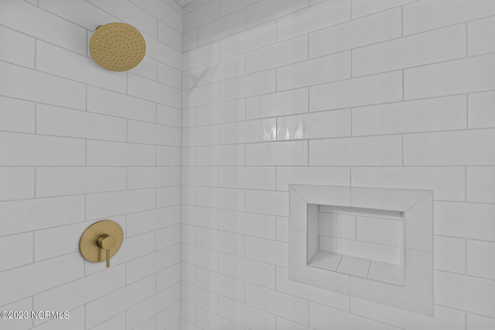 1505 Salter Path Road, Unit 224 Indian Beach, NC 28512 - Photo 35 of 63 Shower