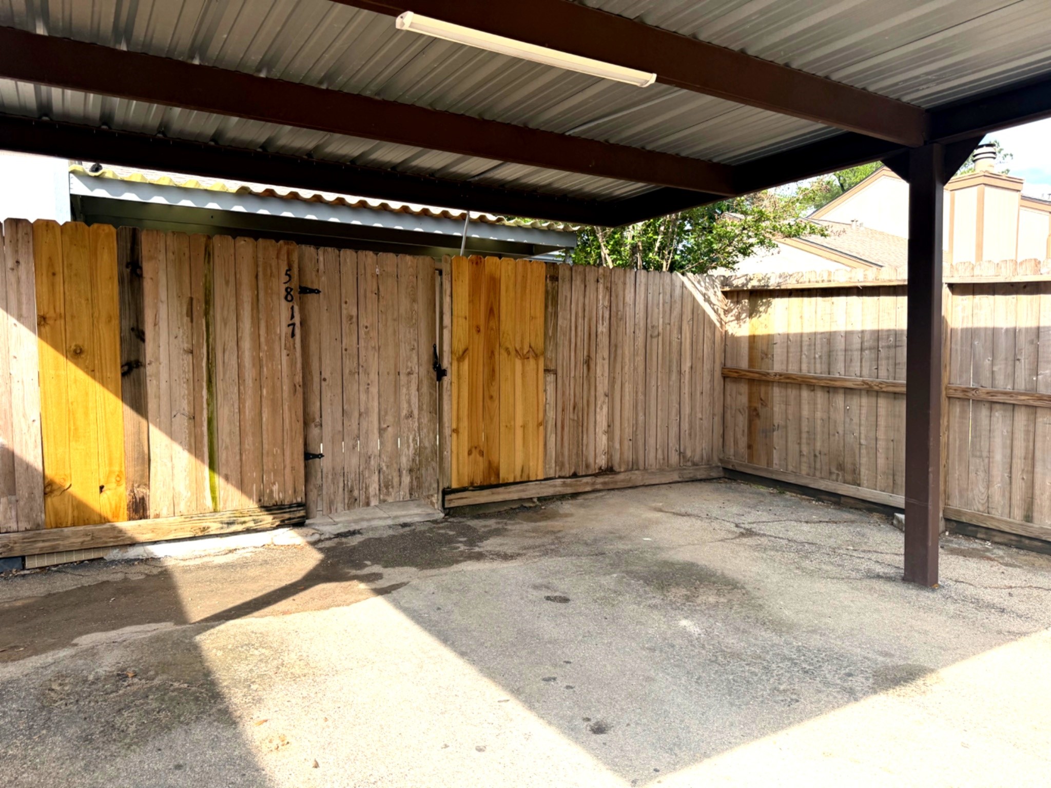 5817 West Tidwell Road Houston, TX 77092 - Photo 29 of 29 Covered carport