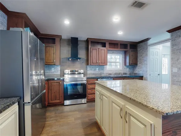 $241,900 | 4300 Northeast 175th Street Road, Citra, FL 32113