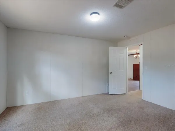 $241,900 | 4300 Northeast 175th Street Road, Citra, FL 32113