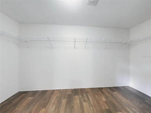 $241,900 | 4300 Northeast 175th Street Road, Citra, FL 32113