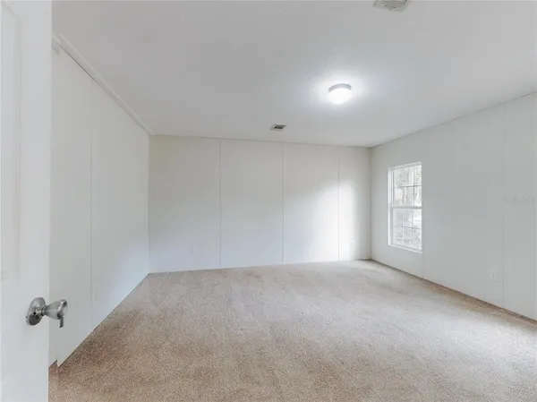 $241,900 | 4300 Northeast 175th Street Road, Citra, FL 32113