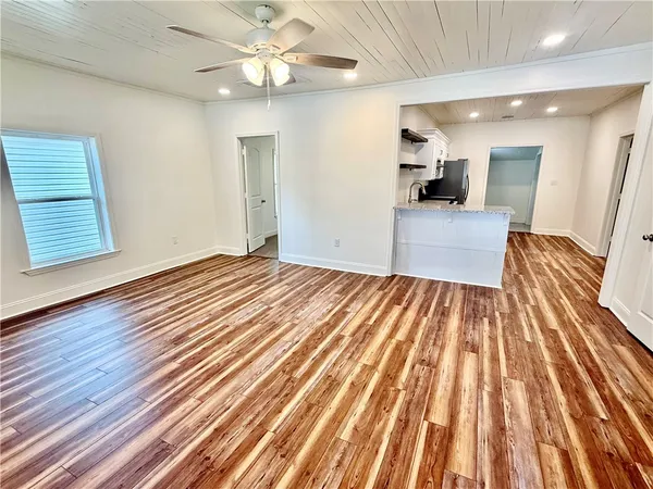 $2,150 | 211 Dartmouth Street, Brunswick, GA 31520