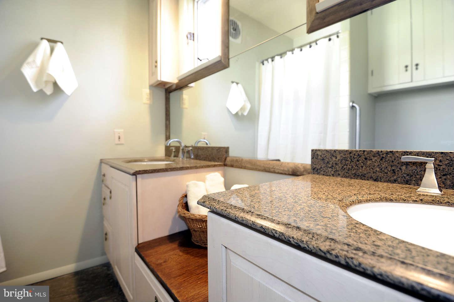 2510 Rockwood Road Accokeek, MD 20607 - Photo 17 of 30 Bath (Master)