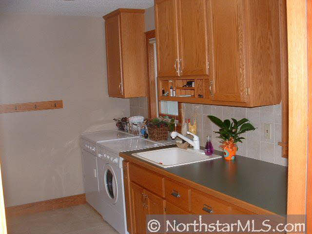 1808 Red Fox Road St. Cloud, MN 56301 - Photo 8 of 10 Gallery Image 8