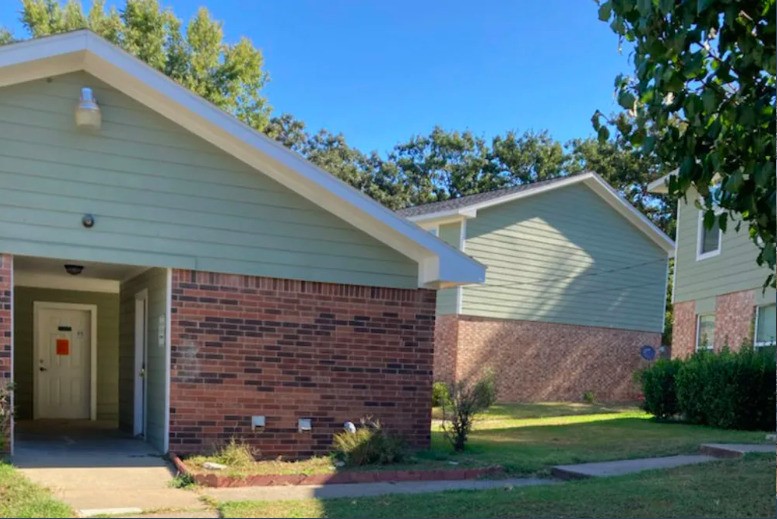 231 Gene Buffalo, TX 75831 - Photo 4 of 12