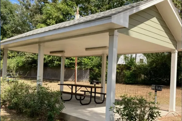 $901 | 231 Gene, Buffalo, TX 75831