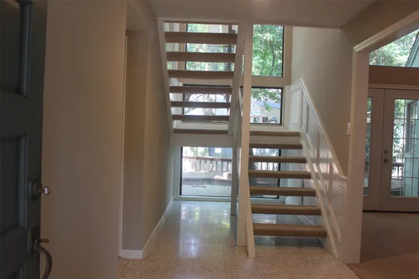 $3,000 | 3126 East Lake Cres Drive, Houston, TX 77339