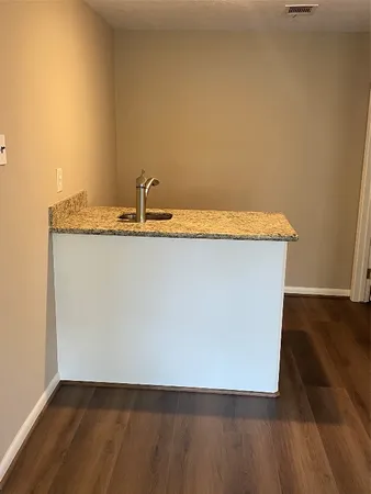 $3,000 | 3126 East Lake Cres Drive, Houston, TX 77339