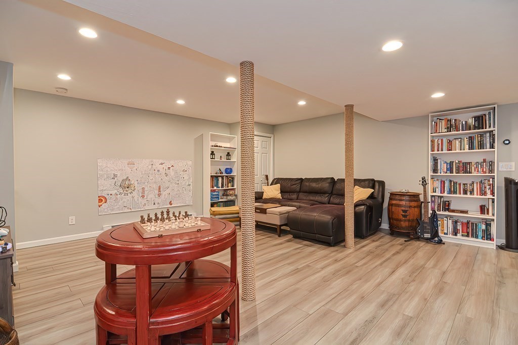 40 Bella Road Sharon, MA 02067 - Photo 33 of 38 Gallery Image 33