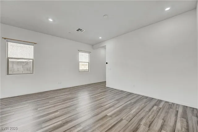 $3,500 | 11828 Black Canary Avenue, Las Vegas, NV 89138