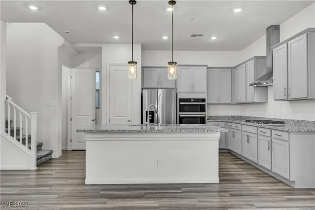 $3,500 | 11828 Black Canary Avenue, Las Vegas, NV 89138