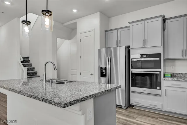 $3,500 | 11828 Black Canary Avenue, Las Vegas, NV 89138