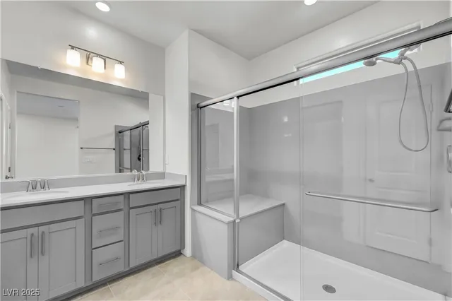 $3,500 | 11828 Black Canary Avenue, Las Vegas, NV 89138