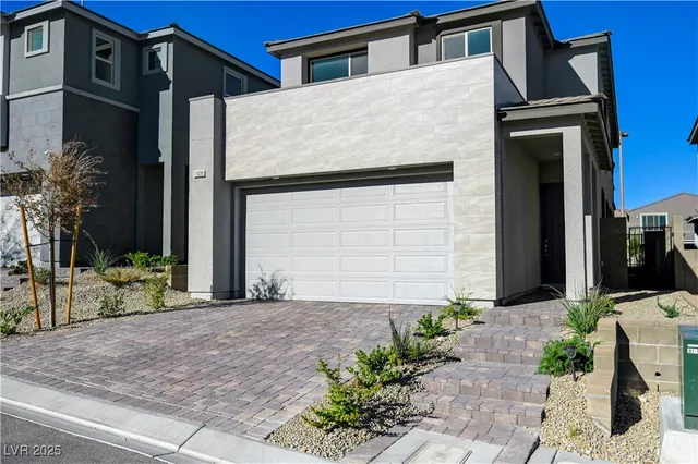 $3,500 | 11828 Black Canary Avenue, Las Vegas, NV 89138