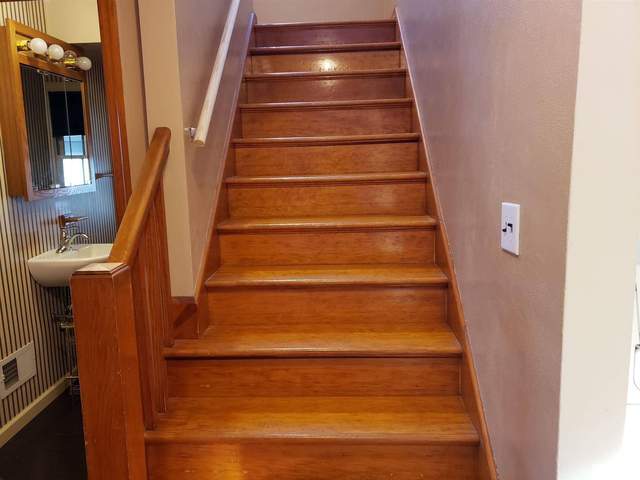 2048 North 7th Street Springfield, IL 62702 - Photo 5 of 30