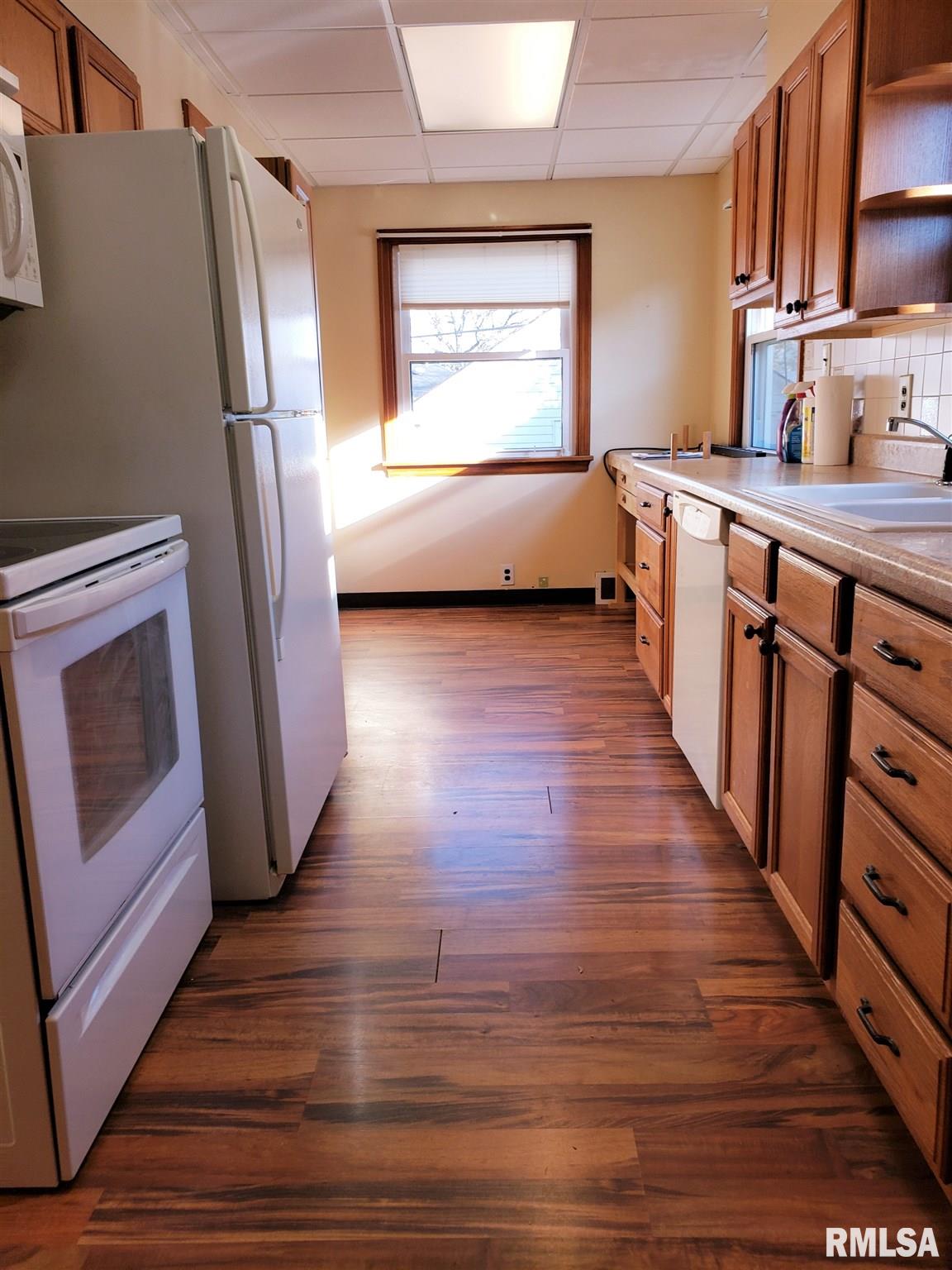 2048 North 7th Street Springfield, IL 62702 - Photo 9 of 30