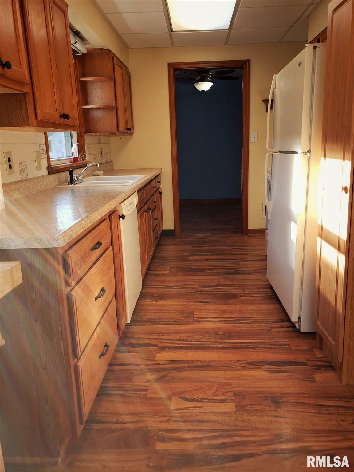 2048 North 7th Street Springfield, IL 62702 - Photo 10 of 30