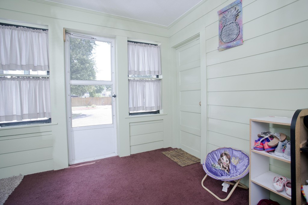 32 Rathbun Street Springfield, MA 01104 - Photo 14 of 26 a view of workspace with window