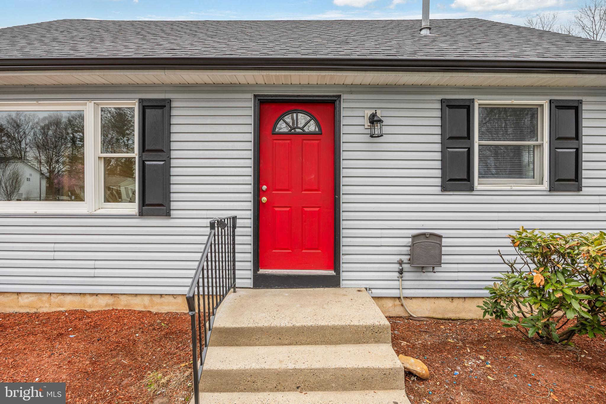 68 Janeway Avenue Moorestown, NJ 08057 - Photo 3 of 38