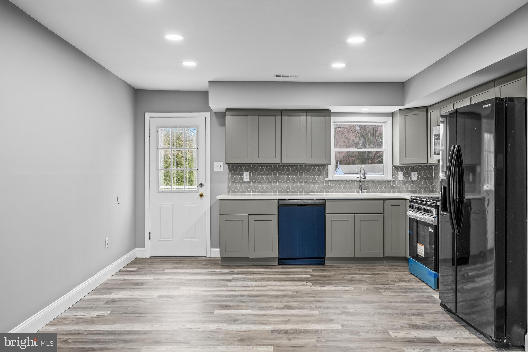 68 Janeway Avenue Moorestown, NJ 08057 - Photo 8 of 38