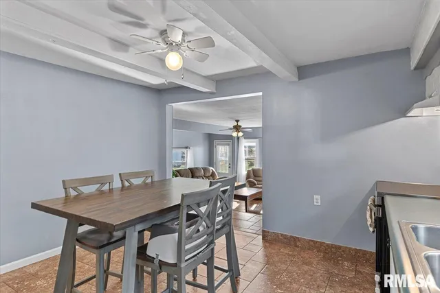 $124,900 | 248 East Vandalia Street, Waverly, IL 62692