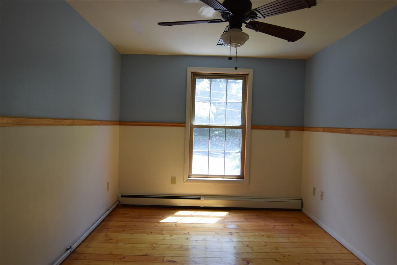74 Bradford Road Sunapee, NH 03782 - Photo 15 of 20 Gallery Image 15