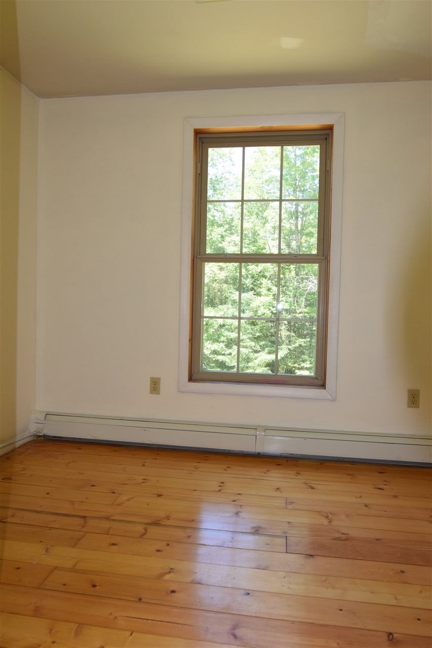 74 Bradford Road Sunapee, NH 03782 - Photo 17 of 20 Gallery Image 17
