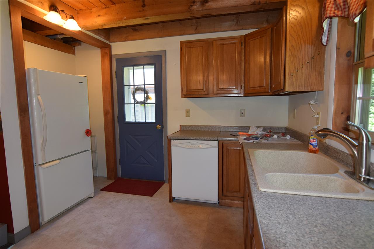74 Bradford Road Sunapee, NH 03782 - Photo 7 of 20 Gallery Image 7