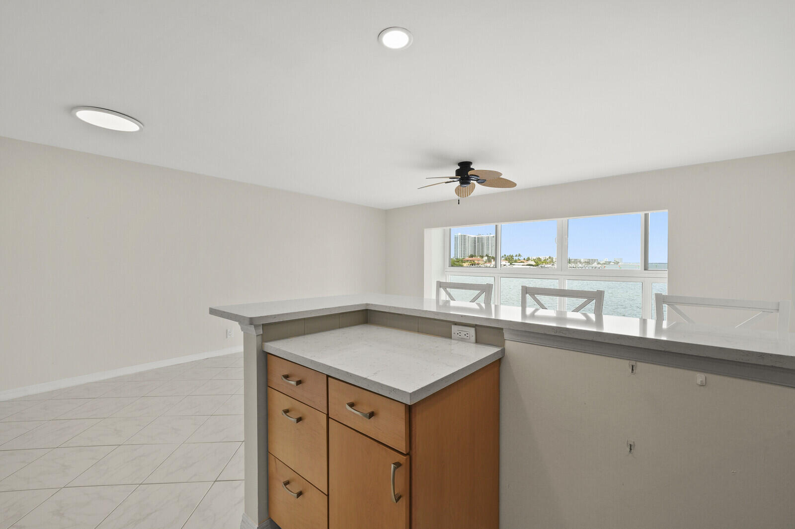 400 Wilma Circle, Unit 207 Riviera Beach, FL 33404 - Photo 12 of 26 12