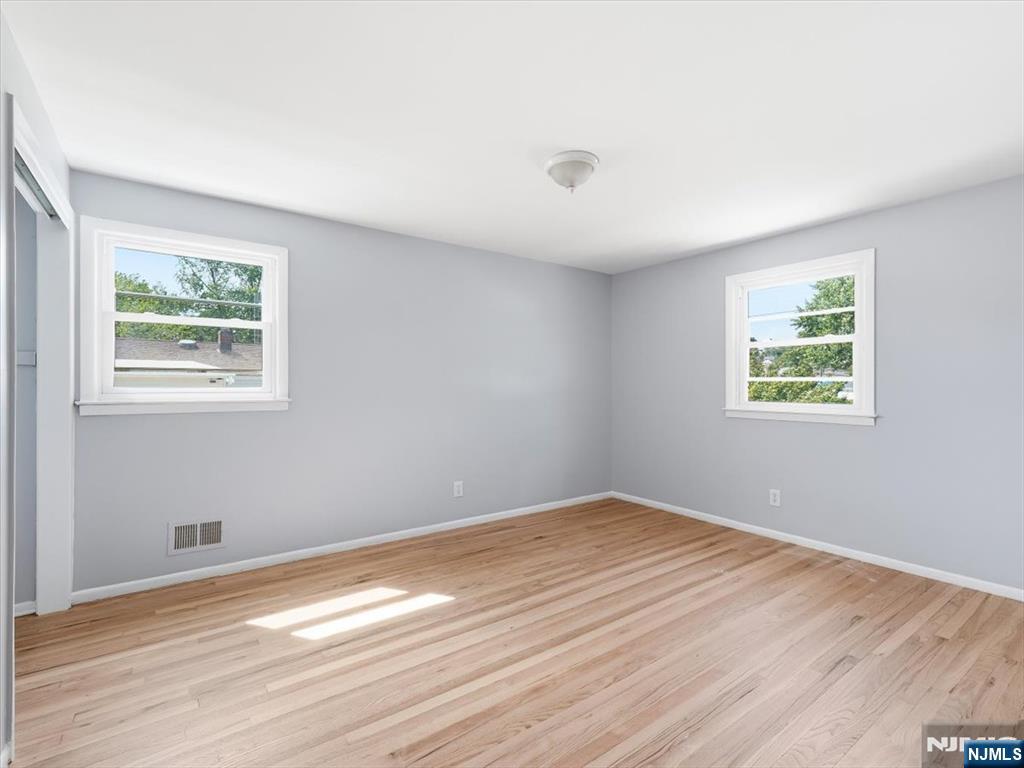 27 Carolyn Road Belleville, NJ 07109 - Photo 20 of 43
