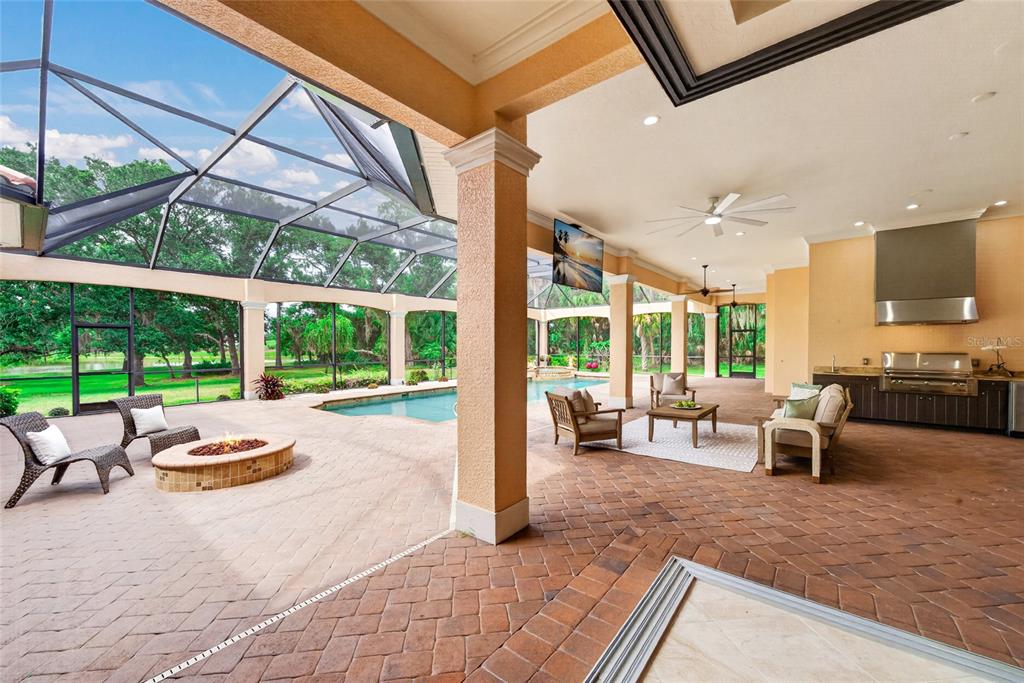 13718 Matanzas Place Lakewood Ranch, FL 34202 - Photo 4 of 67