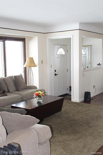 3917 Normandy Road Royal Oak, MI 48073 - Photo 6 of 26 Bright and airy rooms with lots of natural light