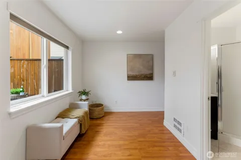 $319,950 | 2611 6th Avenue, Unit A, Tacoma, WA 98406