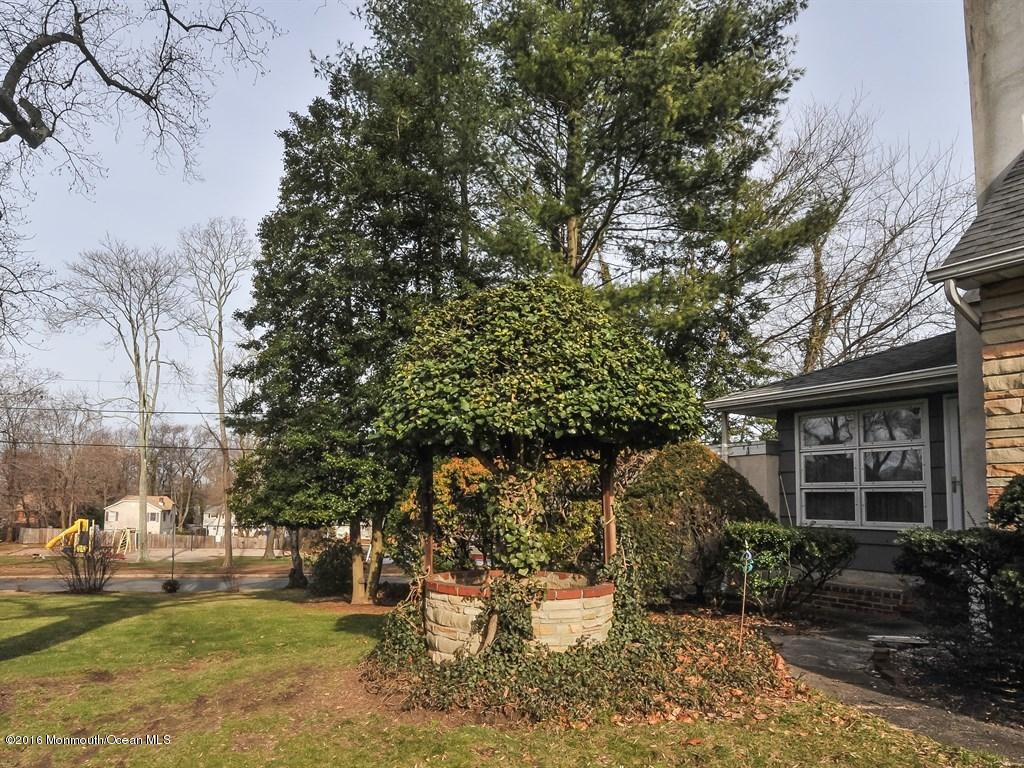 80 Portland Road Atlantic Highlands, NJ 07716 - Photo 3 of 27 004_Front View