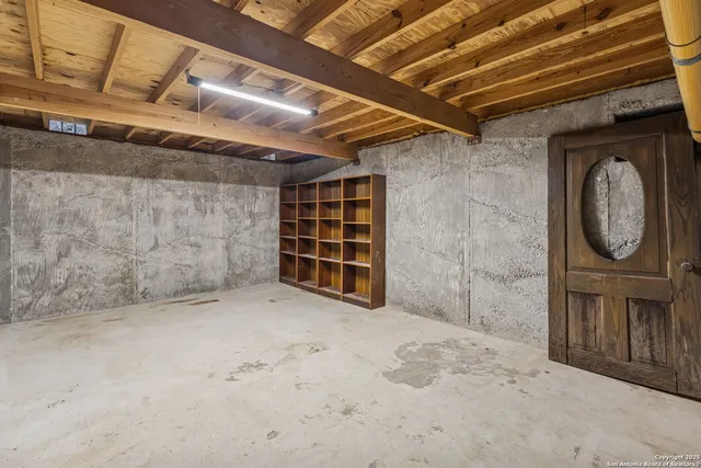 $649,990 | 247 Center Point Drive East, Center Point, TX 78010