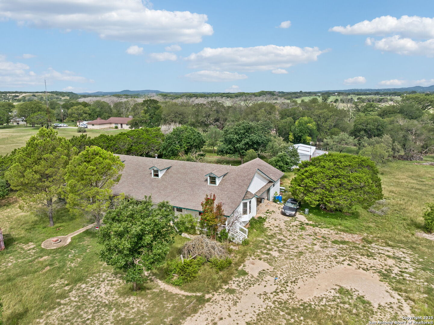 247 Center Point Drive East Center Point, TX 78010 - Photo 9 of 87