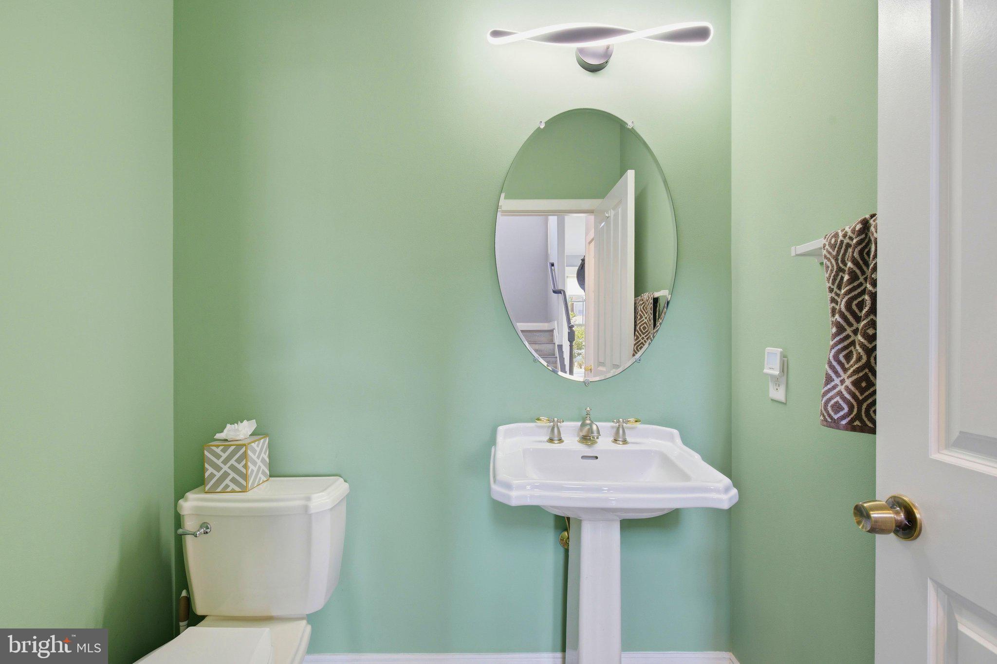 8705 Timber Oak Lane Laurel, MD 20723 - Photo 9 of 60 .5 Bathroom