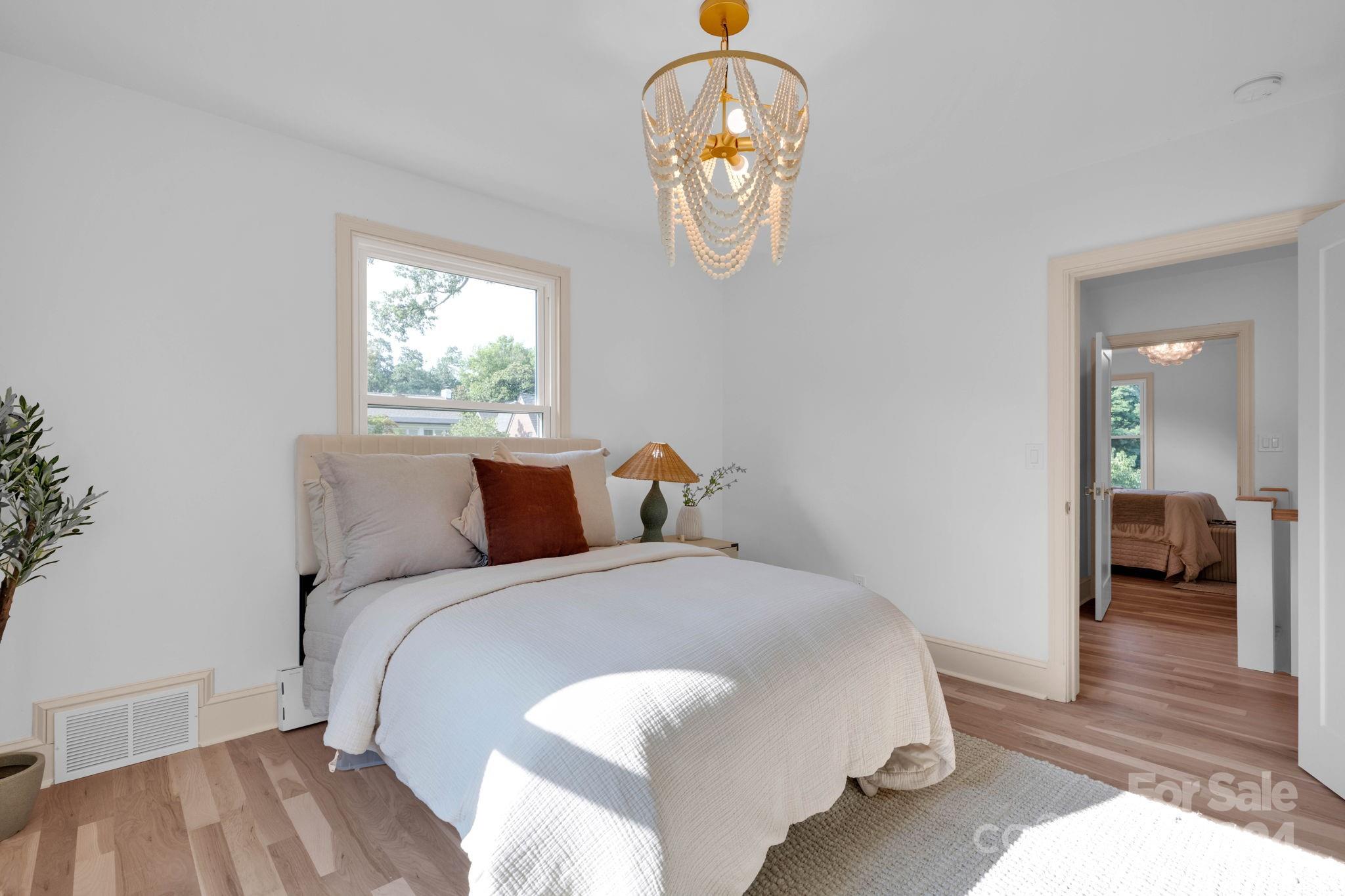2136 Malvern Road Charlotte, NC 28207 - Photo 23 of 39 Gallery Image 23