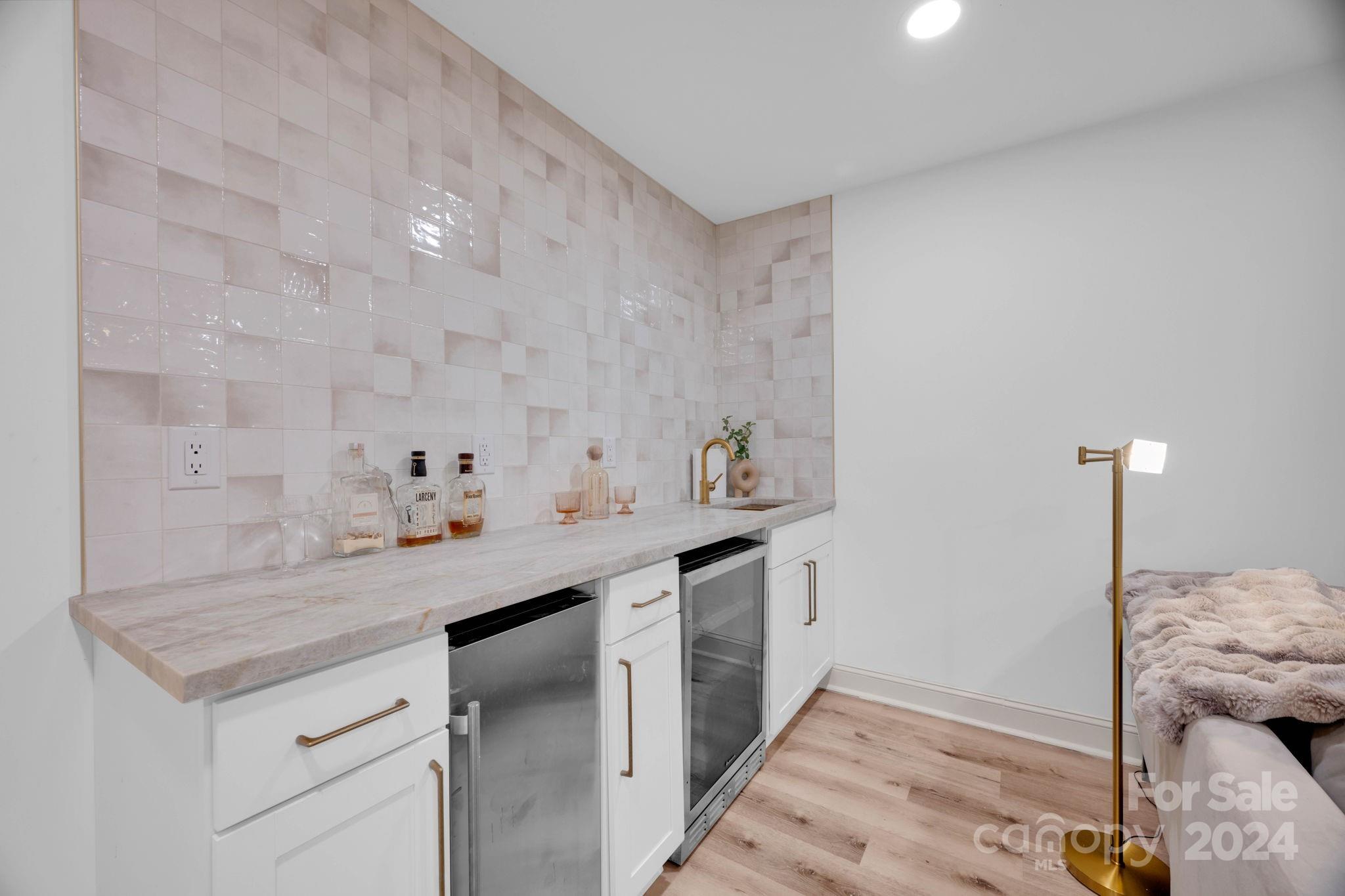 2136 Malvern Road Charlotte, NC 28207 - Photo 35 of 39 Gallery Image 35