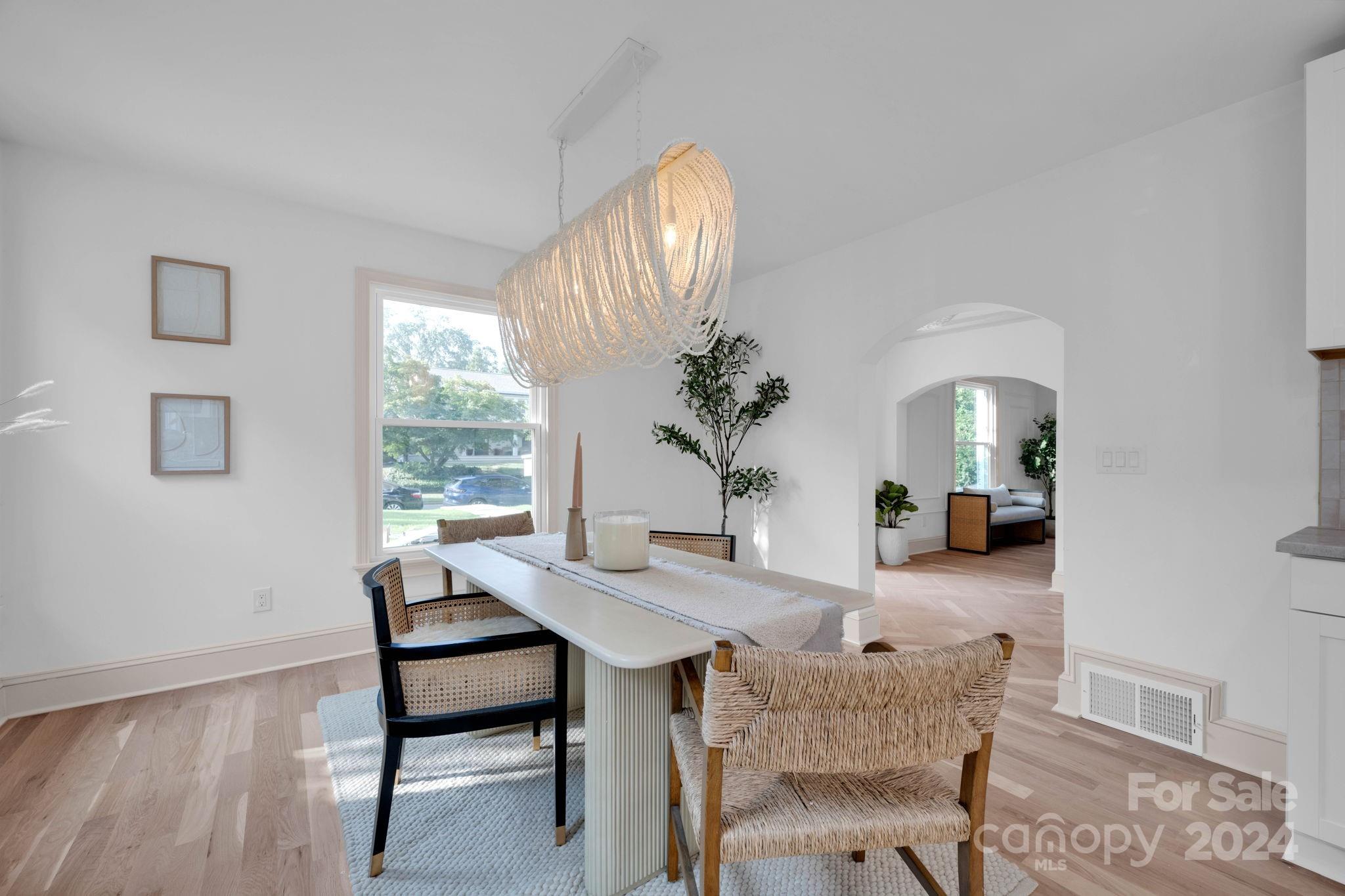 2136 Malvern Road Charlotte, NC 28207 - Photo 8 of 39 Gallery Image 8