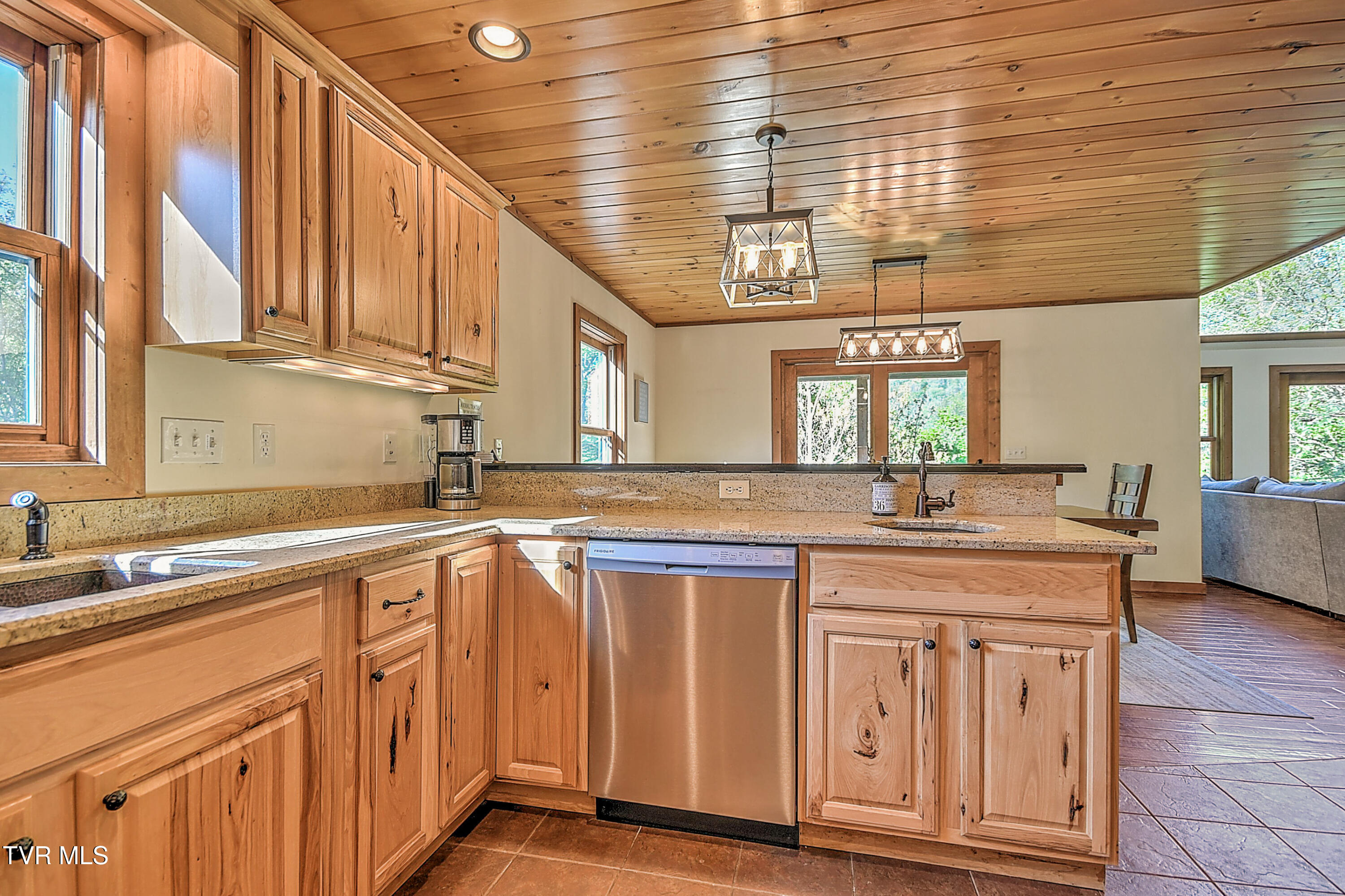 410 Eagle Ridge Road Roan Mountain, TN 37687 - Photo 24 of 97 410 Eagle Ridge HP-22