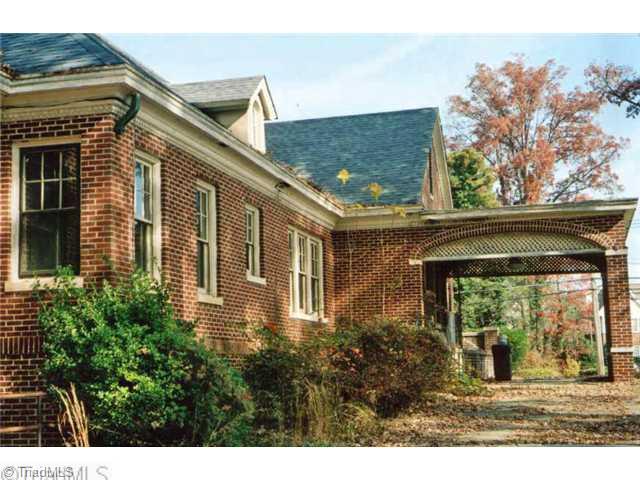 Exterior Back. Side view/driveway