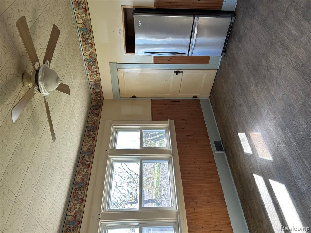 5266 Dutcher Road Akron, MI 48701 - Photo 7 of 21