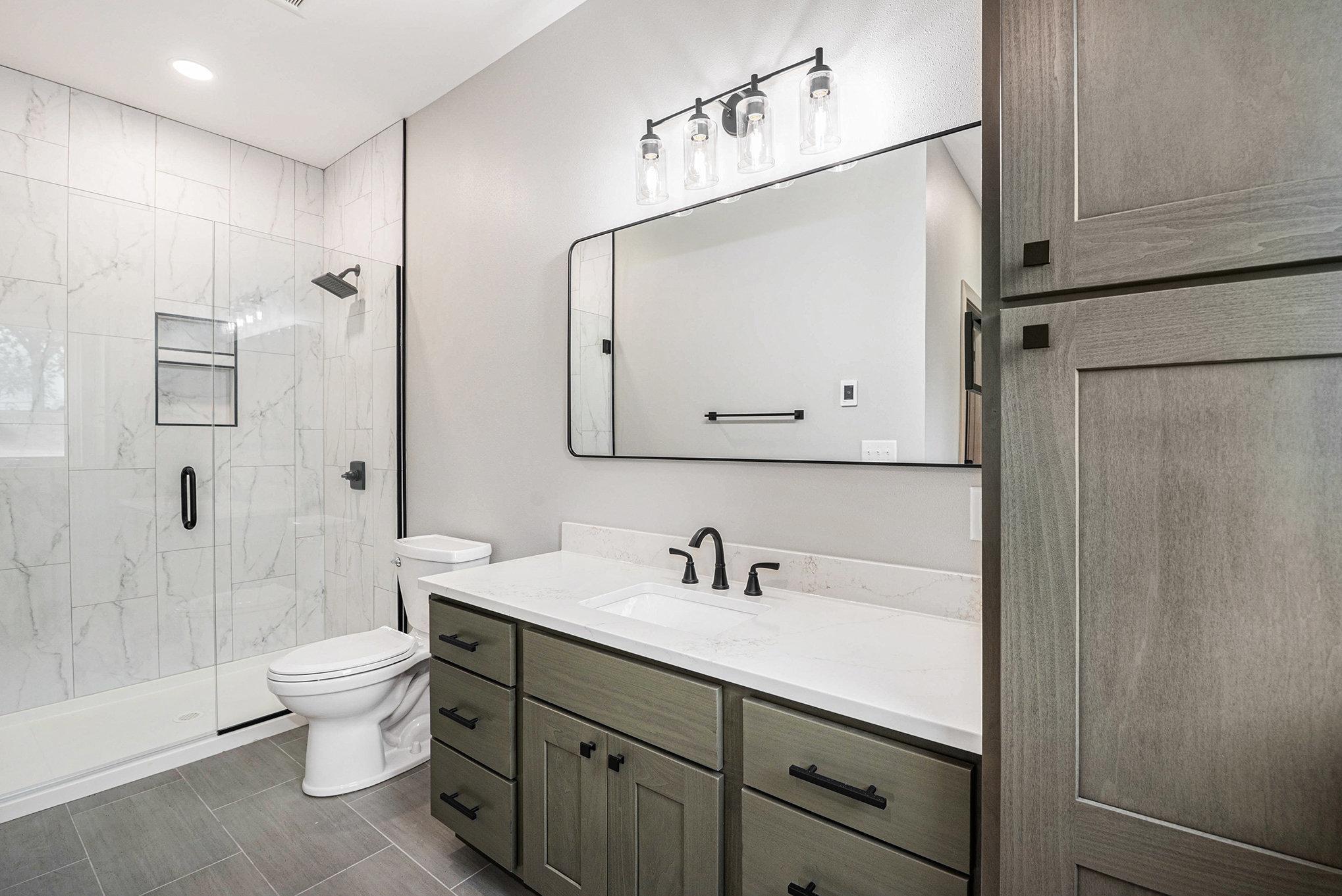 717 Tallgrass Circle Luverne, MN 56156 - Photo 15 of 29