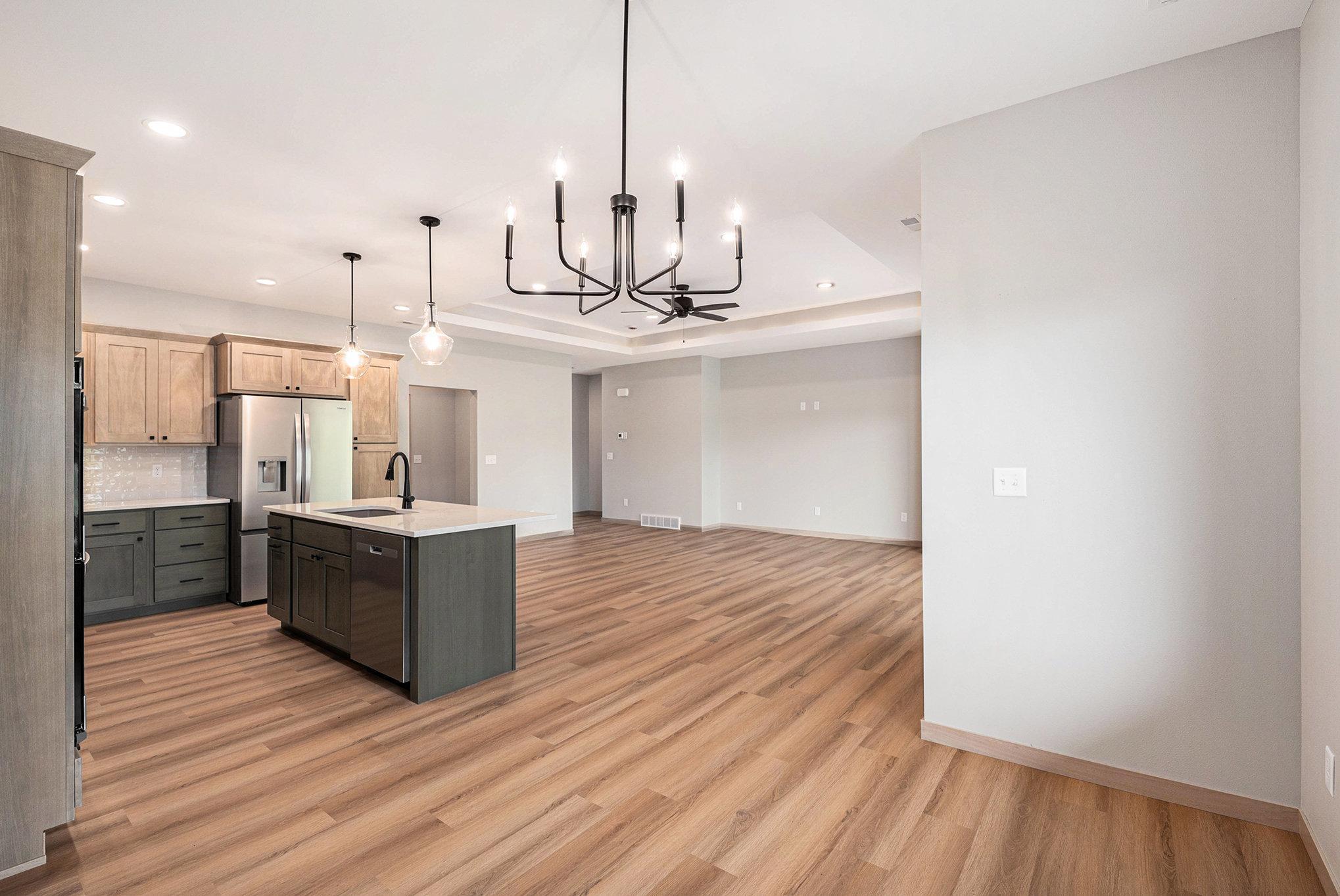 717 Tallgrass Circle Luverne, MN 56156 - Photo 7 of 29